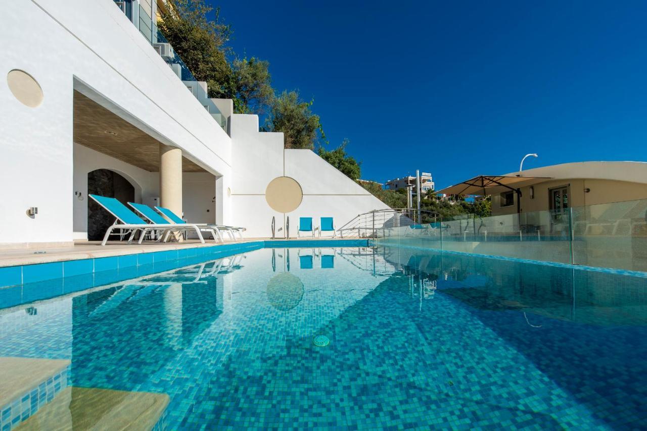 Villa Evian PalaiónTsiflíkion المظهر الخارجي الصورة
